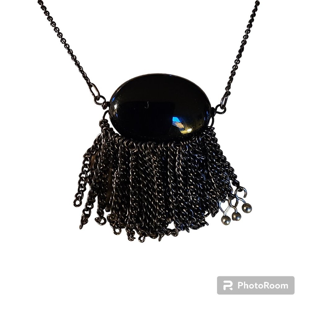 Onyx pendant necklace